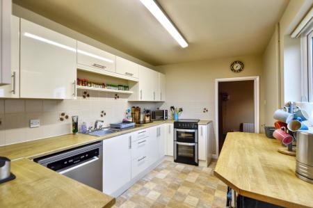 4 bedroom Detached house for sale in Victoria Place, Bourne, PE10