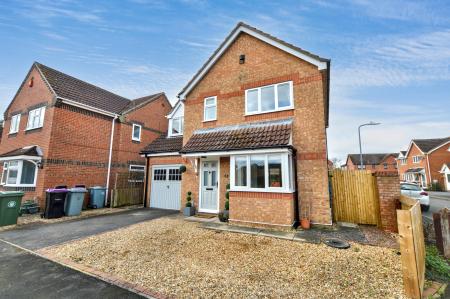 4 bedroom Detached house for sale in Kesteven Way, Bourne, PE10