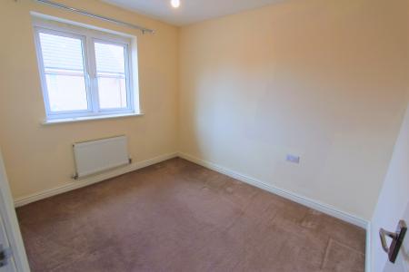 3 bedroom Semi-detached house to let in Brooklands Way, Bourne, PE10