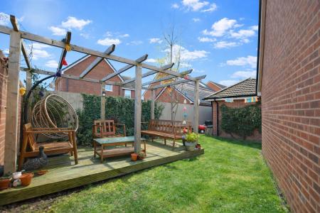 4 bedroom Detached house for sale in Musselburgh Way, Bourne, PE10