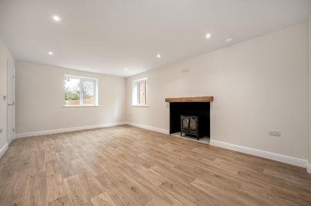 4 bedroom Detached house for sale in Main Road, Bourne, PE10