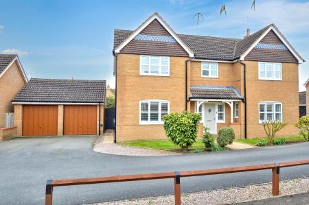 5 bedroom Detached house for sale in Templeman Drive, Bourne, PE9