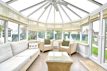 5 bedroom Detached house for sale in Templeman Drive, Bourne, PE9