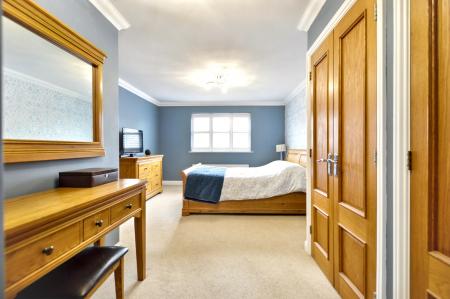 5 bedroom Detached house for sale in Templeman Drive, Bourne, PE9