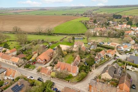 4 bedroom Semi-detached house for sale in High Street, Castle Bytham, Grantham, NG33