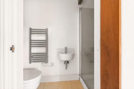 4 bedroom Semi-detached house for sale in High Street, Castle Bytham, Grantham, NG33