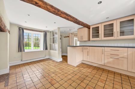 4 bedroom Semi-detached house for sale in High Street, Castle Bytham, Grantham, NG33