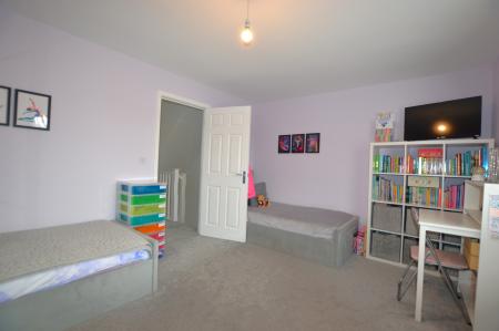 3 bedroom Semi-detached house for sale in Aintree Way, Bourne, PE10