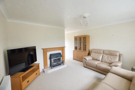 3 bedroom Detached house for sale in Broadway Close, Bourne, PE10