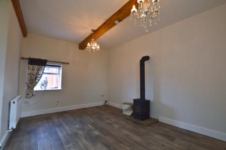 1 bedroom Semi-detached house to let in Laughton Manor, Bourne, NG34