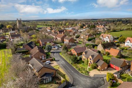4 bedroom Detached house for sale in The Paddock, Morton, Bourne, PE10