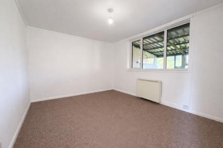 2 bedroom Detached bungalow to let in The Green, Kirkby Underwood, PE10