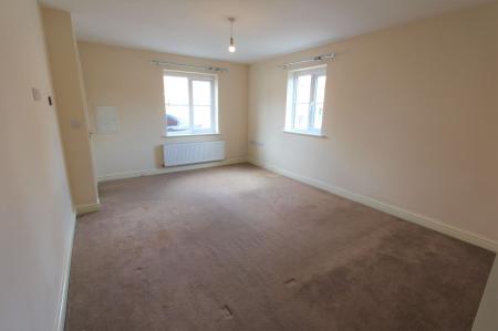 3 bedroom Semi-detached house to let in Brooklands Way, Bourne, PE10