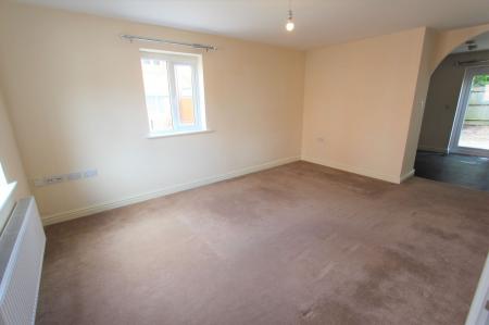 3 bedroom Semi-detached house to let in Brooklands Way, Bourne, PE10