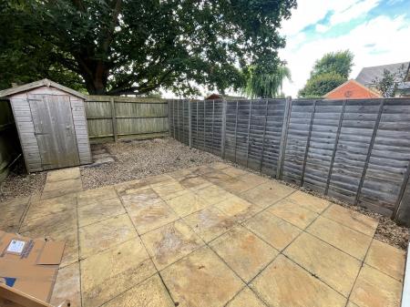 3 bedroom Semi-detached house to let in Brooklands Way, Bourne, PE10