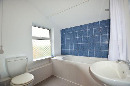 2 bedroom Terraced House to let in West Street, Bourne, PE10