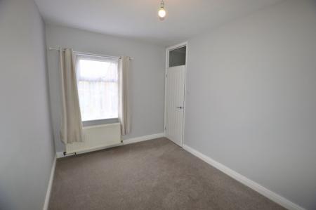 2 bedroom Terraced House to let in West Street, Bourne, PE10