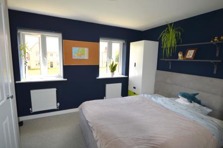 4 bedroom Detached house to let in Fakenham Green, Bourne, PE10