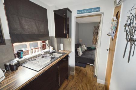 1 bedroom Studio flat for sale in Church Walk, Church View, PE10