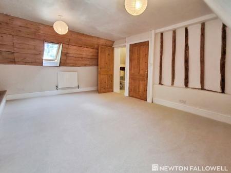 4 bedroom Semi-detached house for sale in High Street, Castle Bytham, NG33