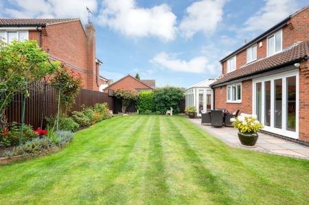 4 bedroom Detached house for sale in Station Road, Morton, PE10