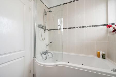 4 bedroom Detached house for sale in Station Road, Morton, PE10