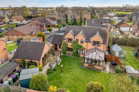 4 bedroom Detached house for sale in The Paddock, Morton, PE10