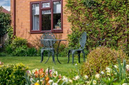 4 bedroom Detached house for sale in The Paddock, Morton, PE10