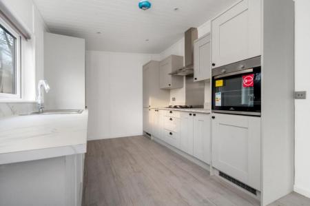 2 bedroom Park home for sale in Stamford Road, Lound, PE10