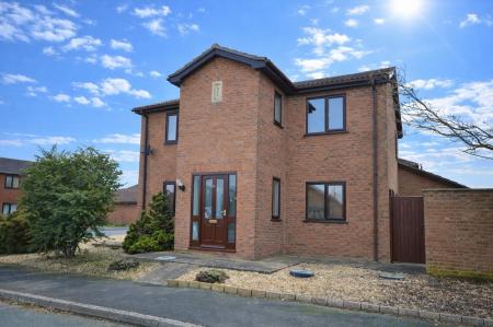 Lavender Way, Bourne, PE10