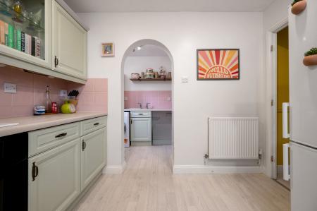 4 bedroom Detached house for sale in Viking Way, Thurlby, PE10