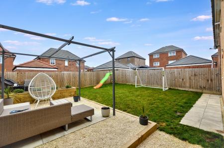 4 bedroom Detached house for sale in Dunn Crescent, Bourne, PE10