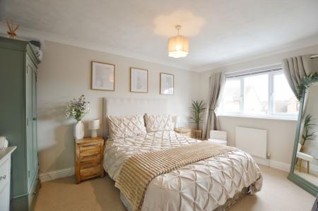 4 bedroom Detached house for sale in Kesteven Way, Bourne, PE10