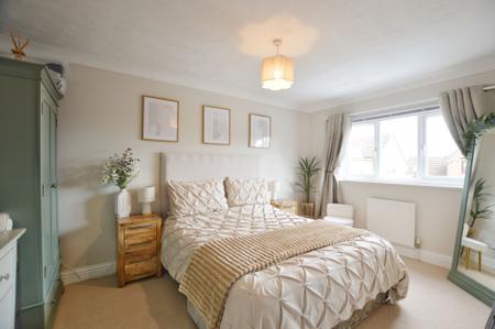 4 bedroom Detached house for sale in Kesteven Way, Bourne, PE10