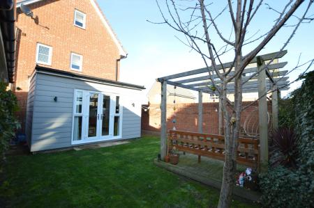 4 bedroom Detached house for sale in Musselburgh Way, Bourne, PE10