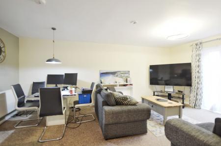 2 bedroom Flat for sale in Wherrys Lane, Bourne, PE10