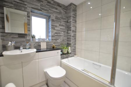 3 bedroom Link detached house for sale in The Causeway, Thurlby, PE10