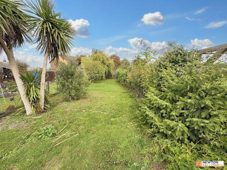 3 bedroom End of terrace house for sale in Fen Road, Dowsby, PE10