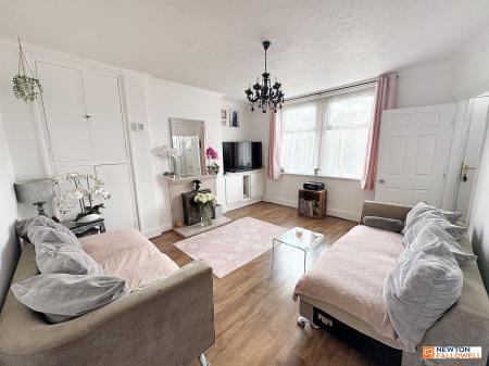 3 bedroom End of terrace house for sale in Fen Road, Dowsby, PE10