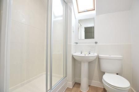 3 bedroom End of terrace house for sale in Sandown Drive, Bourne, PE10