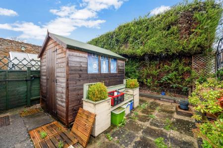 2 bedroom Terraced House for sale in Haconby Lane, Morton, PE10