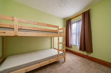 2 bedroom Flat for sale in South Street, Bourne, PE10