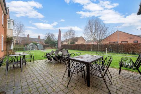 2 bedroom Flat for sale in Browning Court, Bourne, PE10