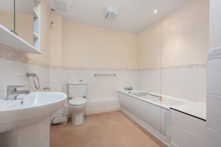 2 bedroom Flat for sale in Browning Court, Bourne, PE10