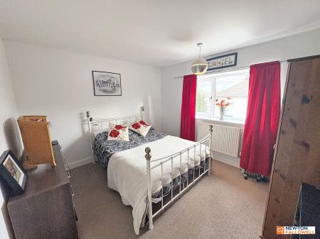 3 bedroom Semi-detached house for sale in Dovecote Estate, Rippingale, PE10