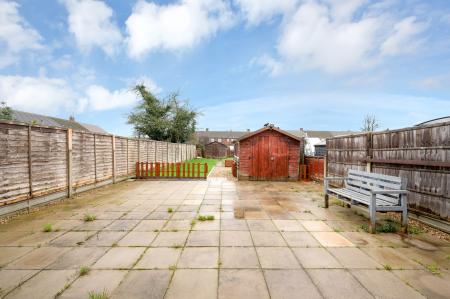 3 bedroom Terraced House for sale in Edinburgh Crescent, Bourne, PE10