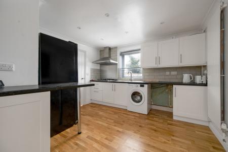 3 bedroom Terraced House for sale in Edinburgh Crescent, Bourne, PE10