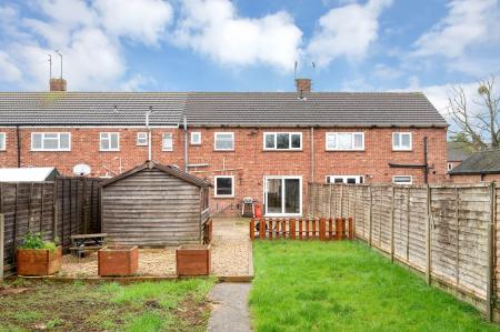 3 bedroom Terraced House for sale in Edinburgh Crescent, Bourne, PE10