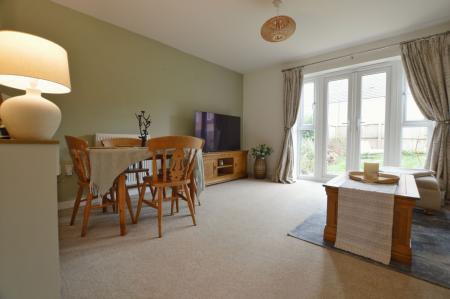 2 bedroom Semi-detached house for sale in Ripon Close, Bourne, PE10