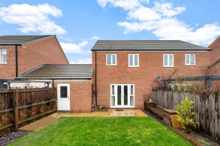 2 bedroom Semi-detached house for sale in York Road, Bourne, PE10